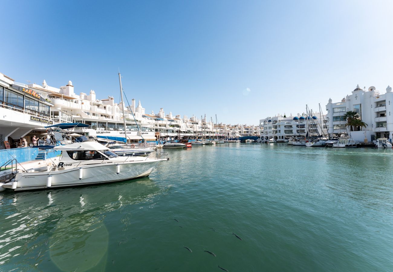 Appartement à Torremolinos - MalagaSuite Duquesa Beach