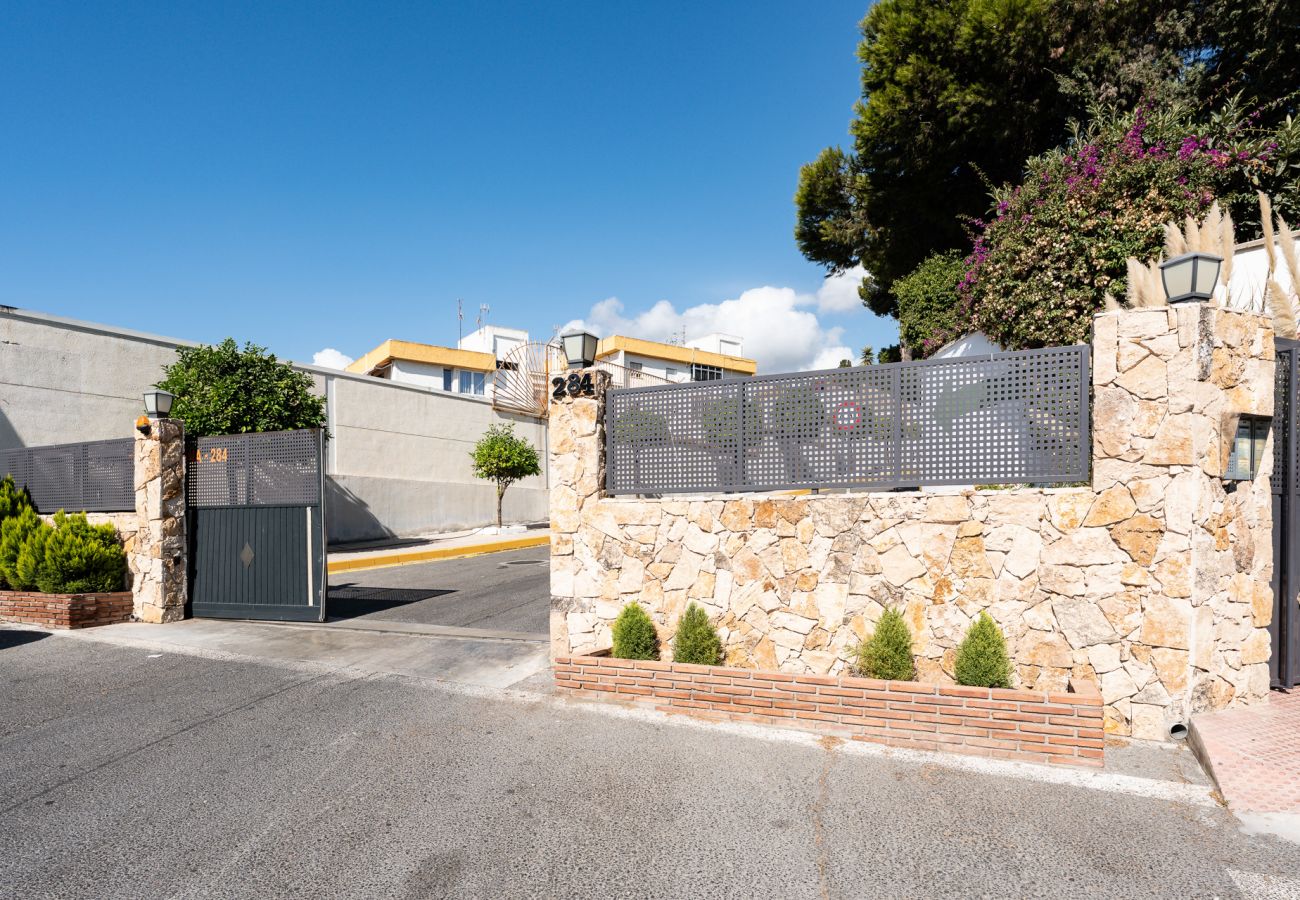 Appartement à Torremolinos - MalagaSuite Duquesa Beach