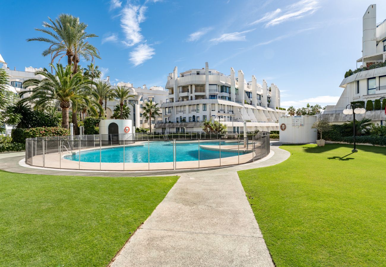 Appartement à Marbella - MalagaSuite Duplex Marbella with Parking