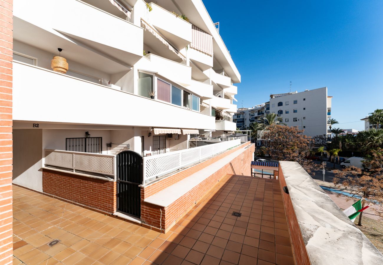 Appartement à Estepona - MalagaSuite Estepona Sun & Terrace
