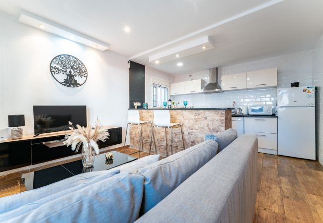 Appartement à Torremolinos - MalagaSuite City Central Torremolinos