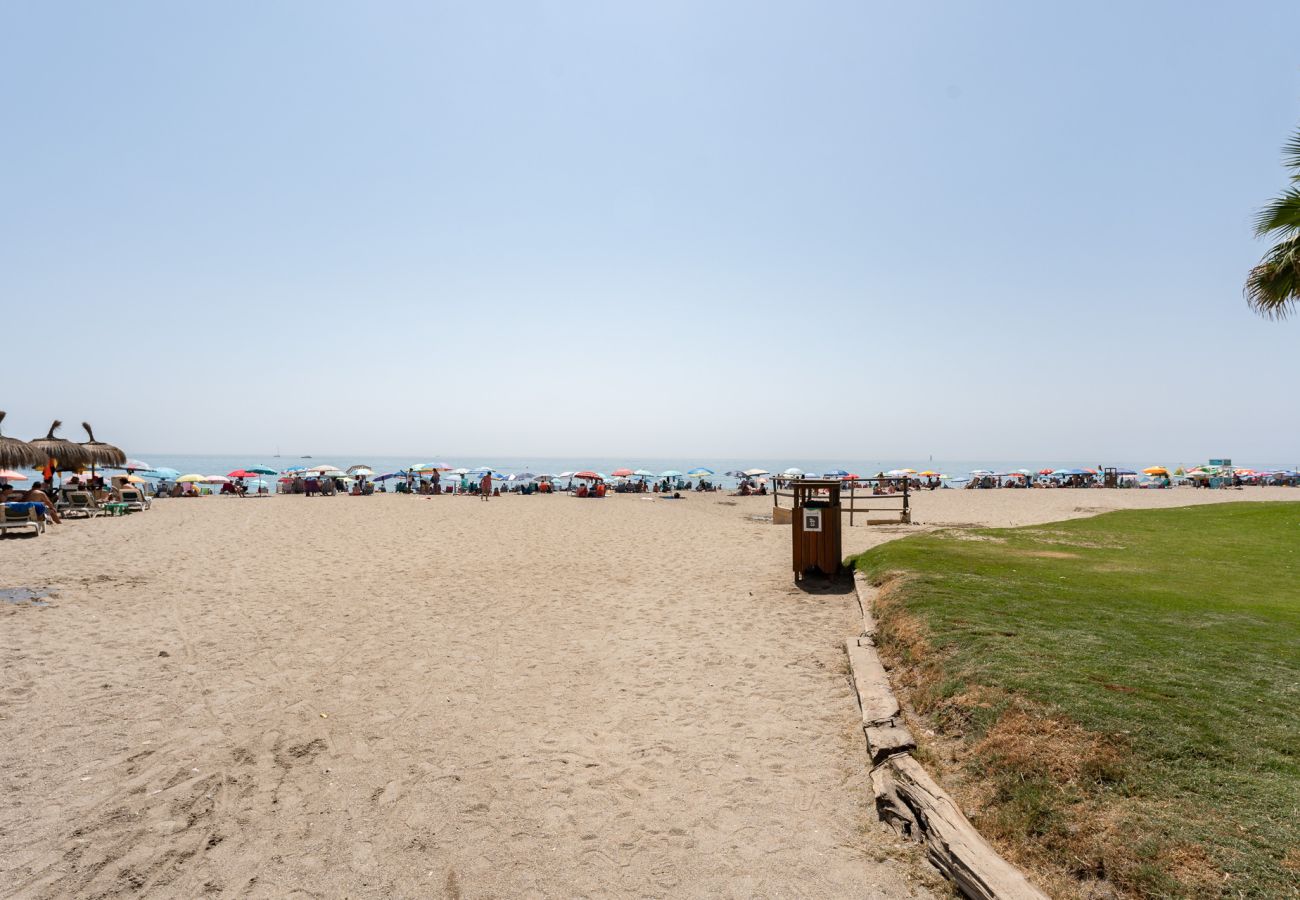 Appartement à Fuengirola - MalagaSuite Frontline Beach Fuengirola