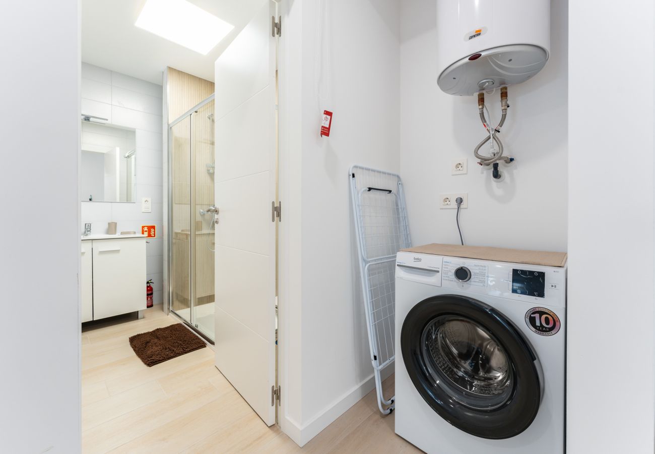 Appartement à Torremolinos - MalagaSuite Urban Beach E