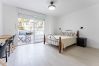 Appartement à Torremolinos - MalagaSuite Urban Beach E