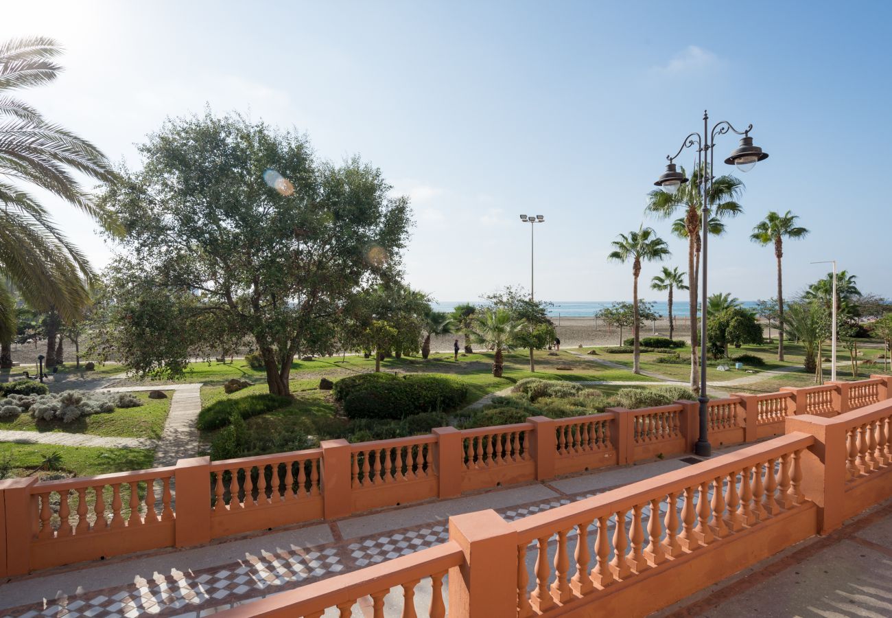 Appartamento a Benalmádena - MalagaSuite Front Beach Benalmádena