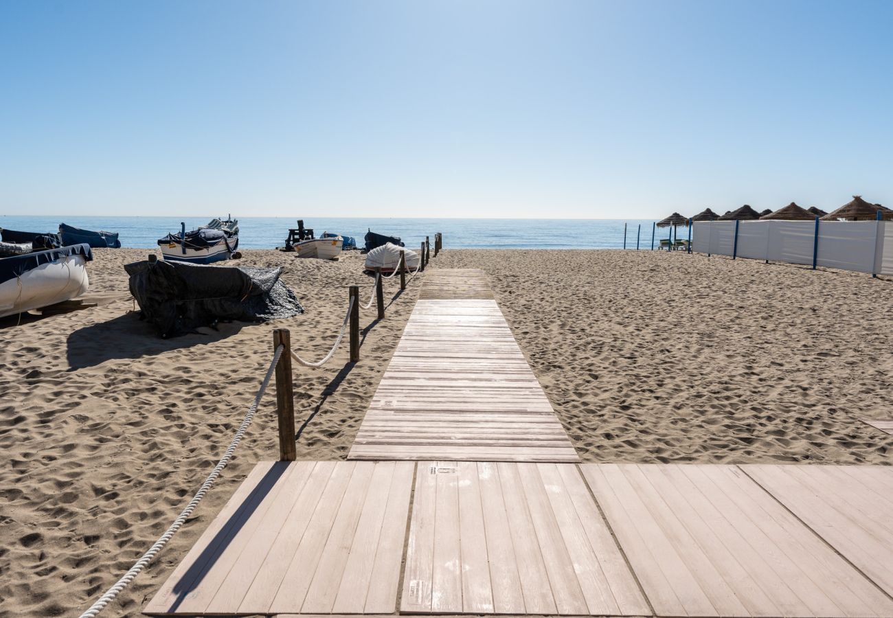 Appartamento a Fuengirola - MalagaSuite Front Beach Fuengirola