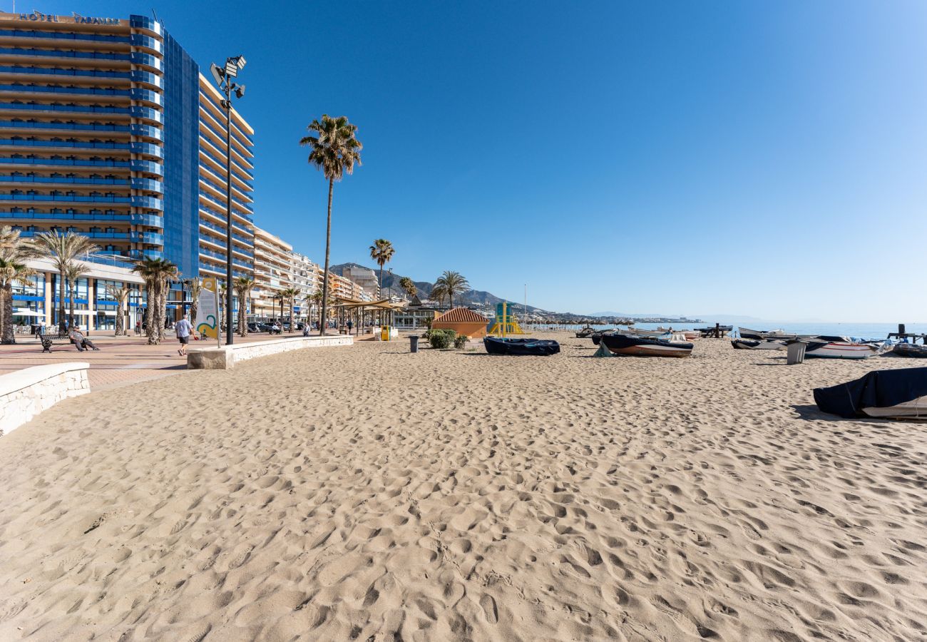 Appartamento a Fuengirola - MalagaSuite Front Beach Fuengirola