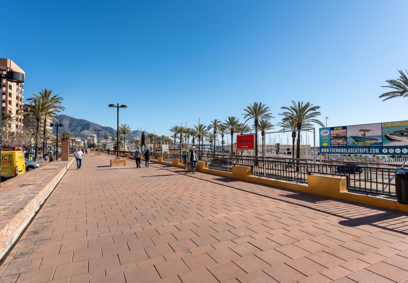 Appartamento a Fuengirola - MalagaSuite Front Beach Fuengirola