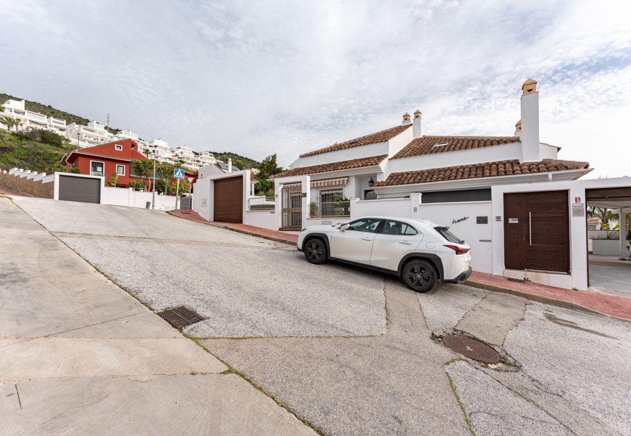 Casa a Benalmádena - MalagaSuite Plumaria House
