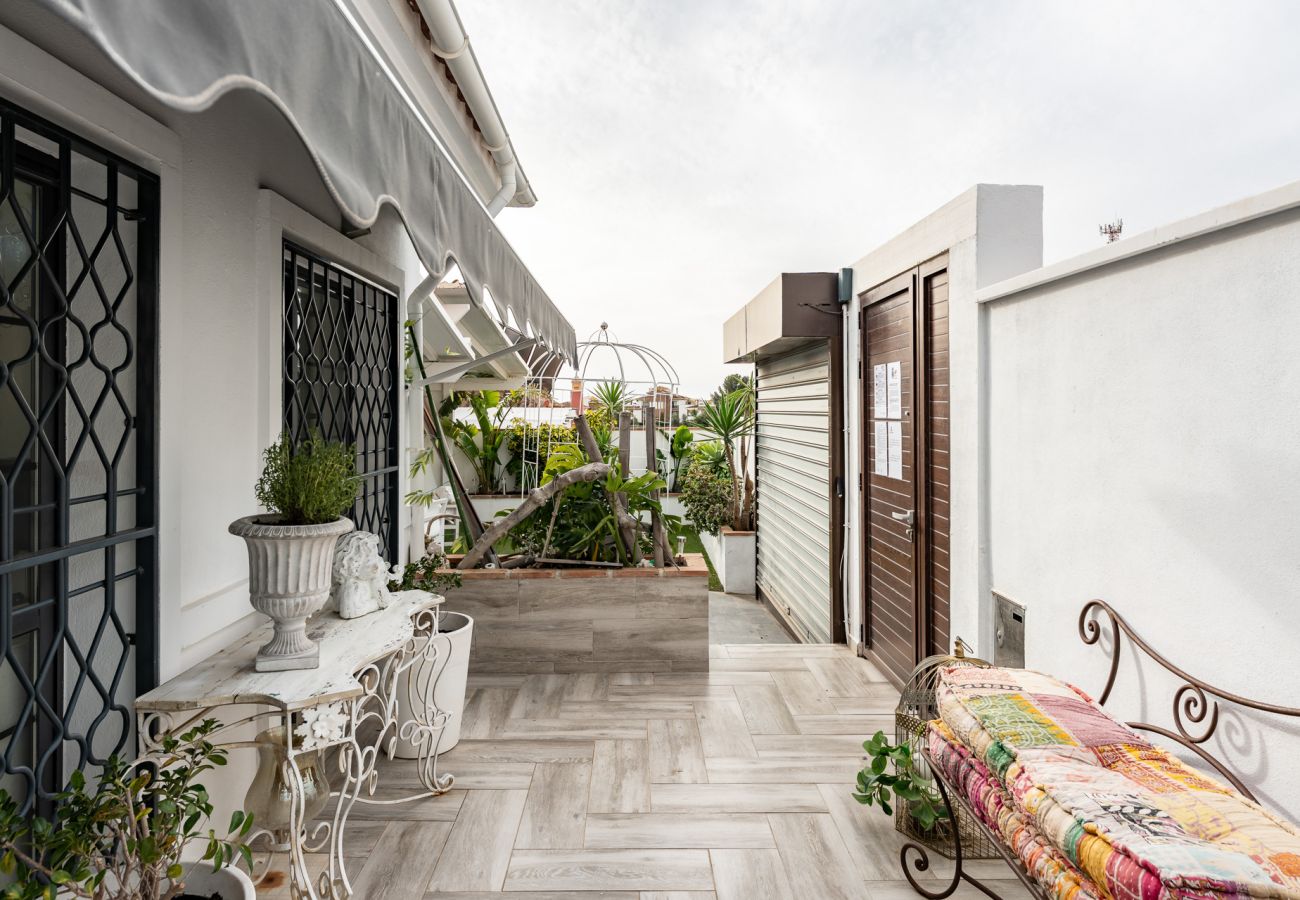 Casa a Benalmádena - MalagaSuite Plumaria House