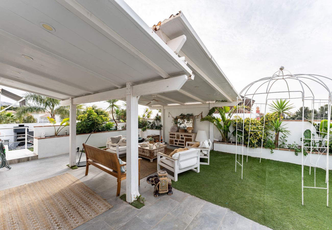 Casa a Benalmádena - MalagaSuite Plumaria House