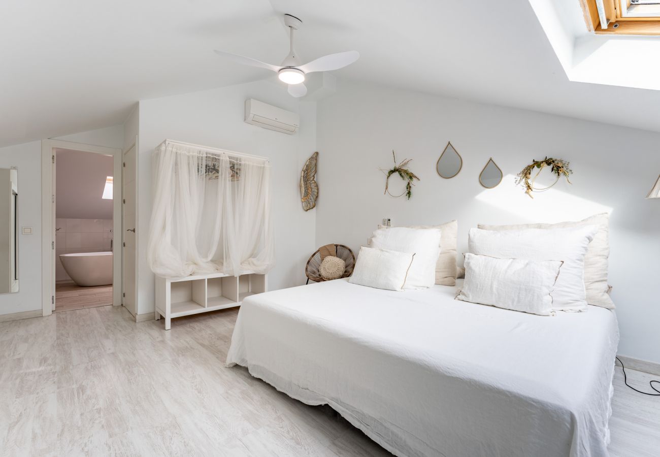 Casa a Benalmádena - MalagaSuite Plumaria House