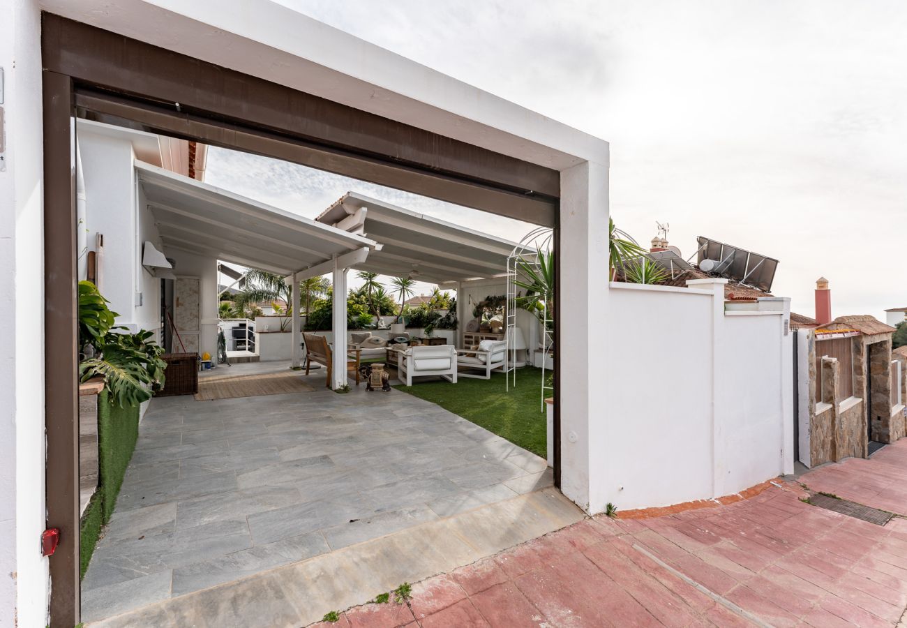 Casa a Benalmádena - MalagaSuite Plumaria House