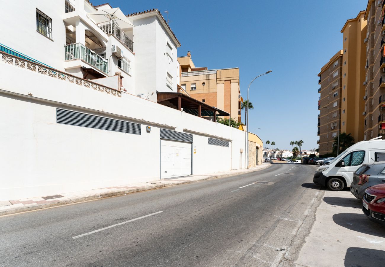 Appartamento a Torremolinos - MalagaSuite Terrace&Parking Stay Torremolinos