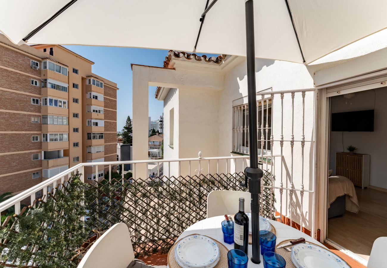 Appartamento a Torremolinos - MalagaSuite Terrace&Parking Stay Torremolinos