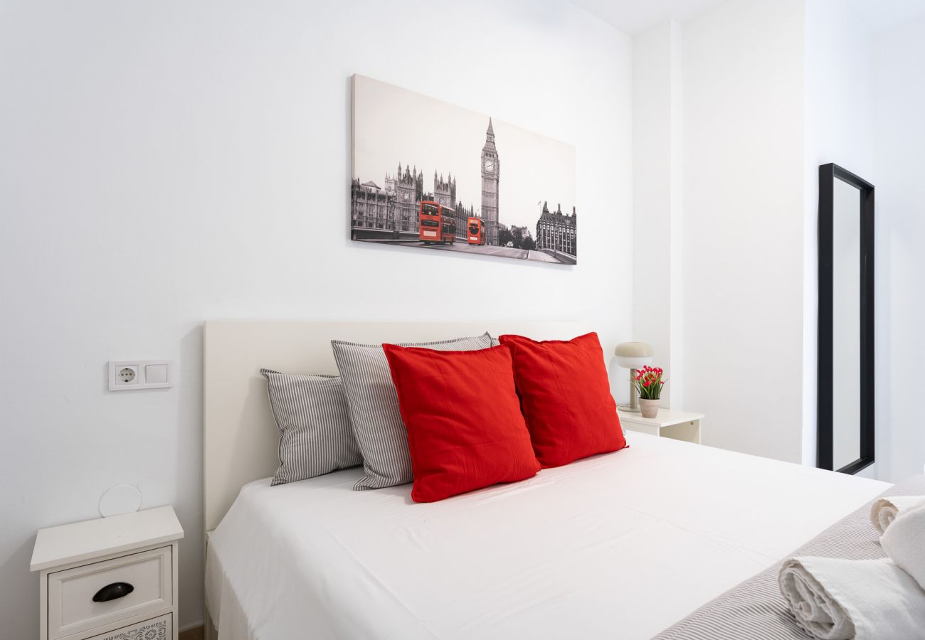 Appartamento a Málaga - MalagaSuite Cozy 2 Bed Near Center