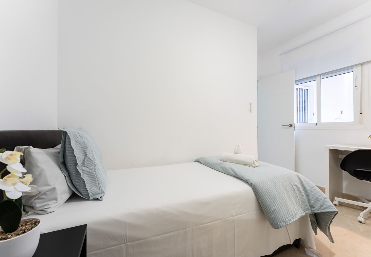 Appartamento a Málaga - MalagaSuite Cozy 2 Bed Near Center