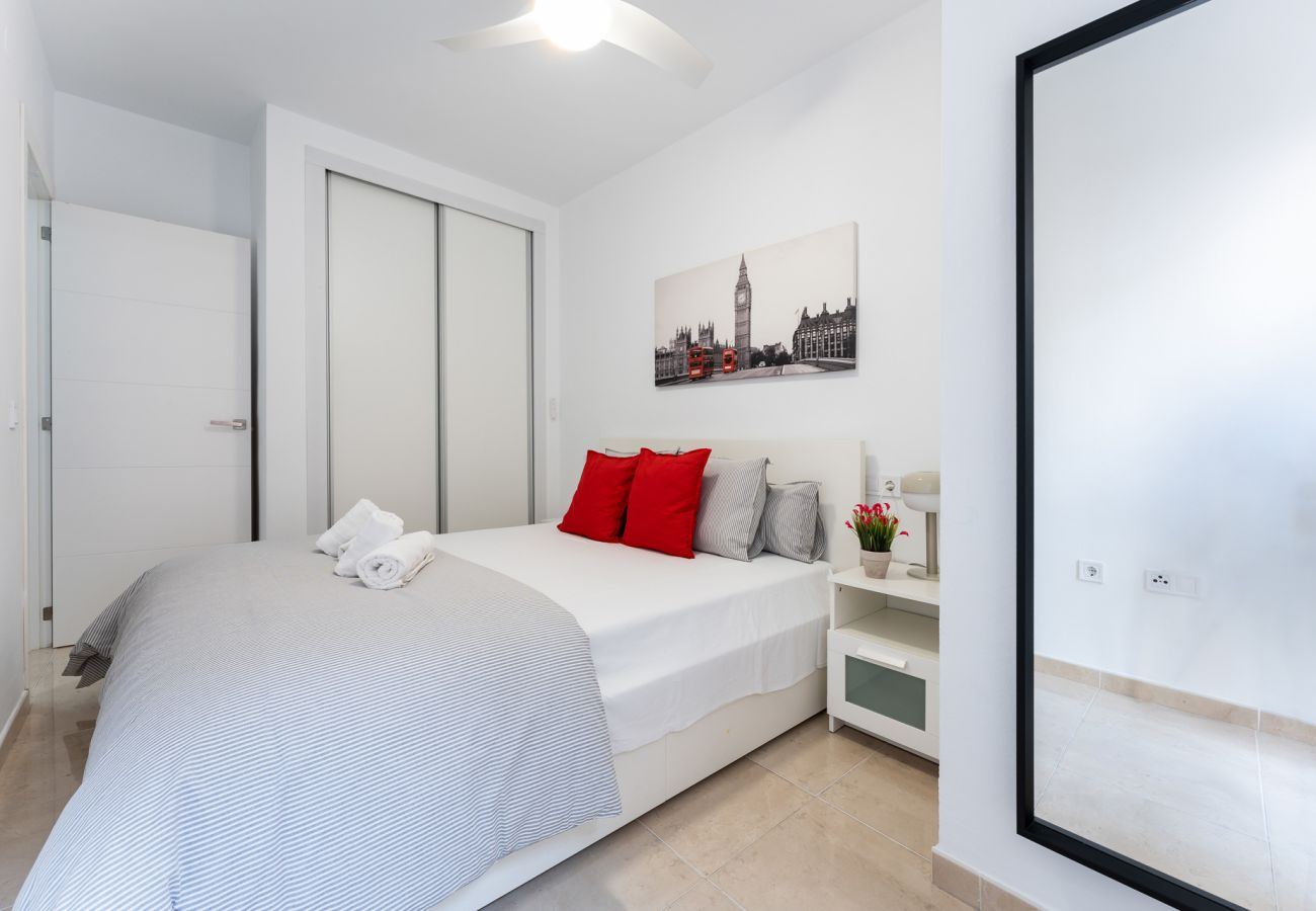 Appartamento a Málaga - MalagaSuite Cozy 2 Bed Near Center