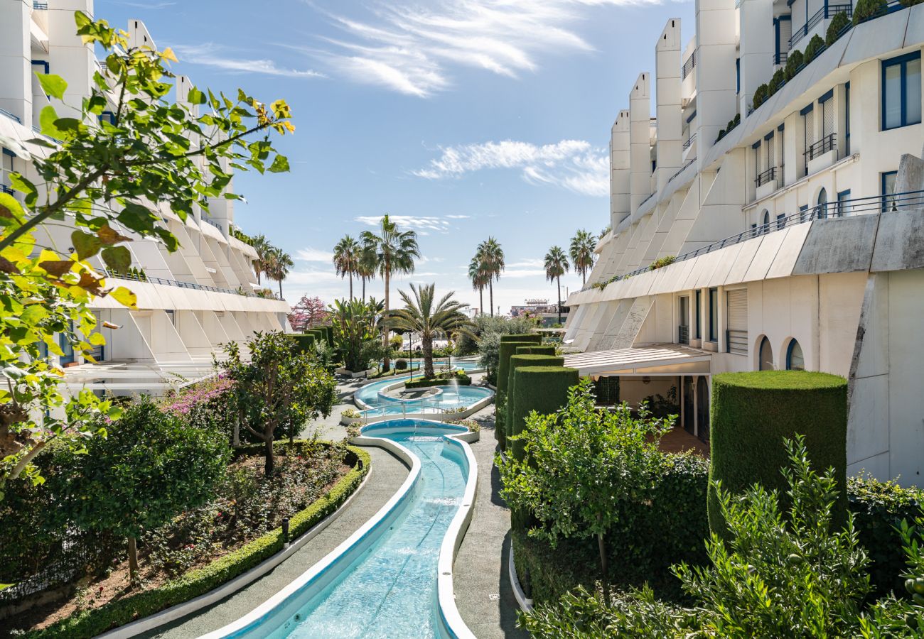 Appartamento a Marbella - MalagaSuite Duplex Marbella with Parking