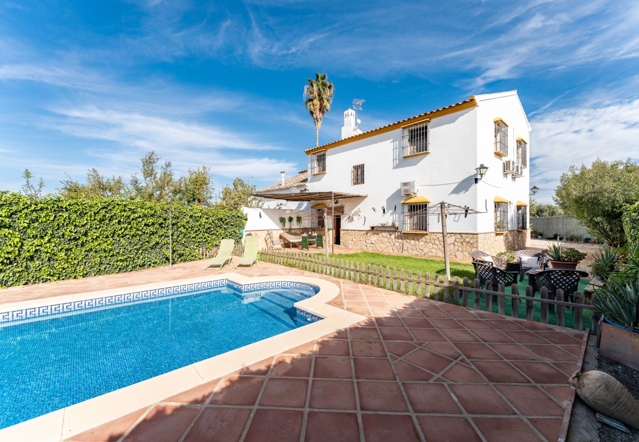 Casa rurale a Antequera - MalagaSuite Cortijo Segura