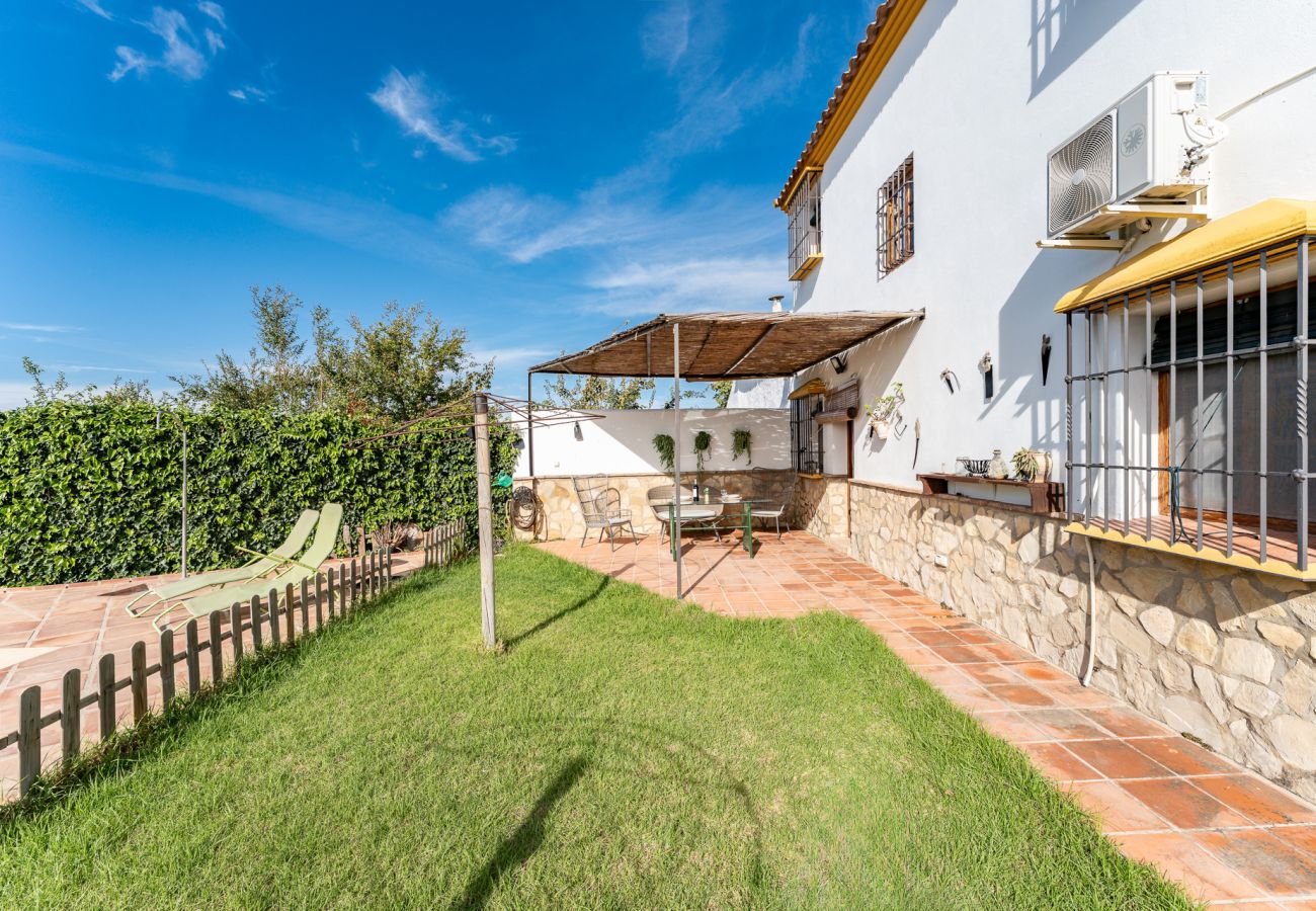 Casa rurale a Antequera - MalagaSuite Cortijo Segura