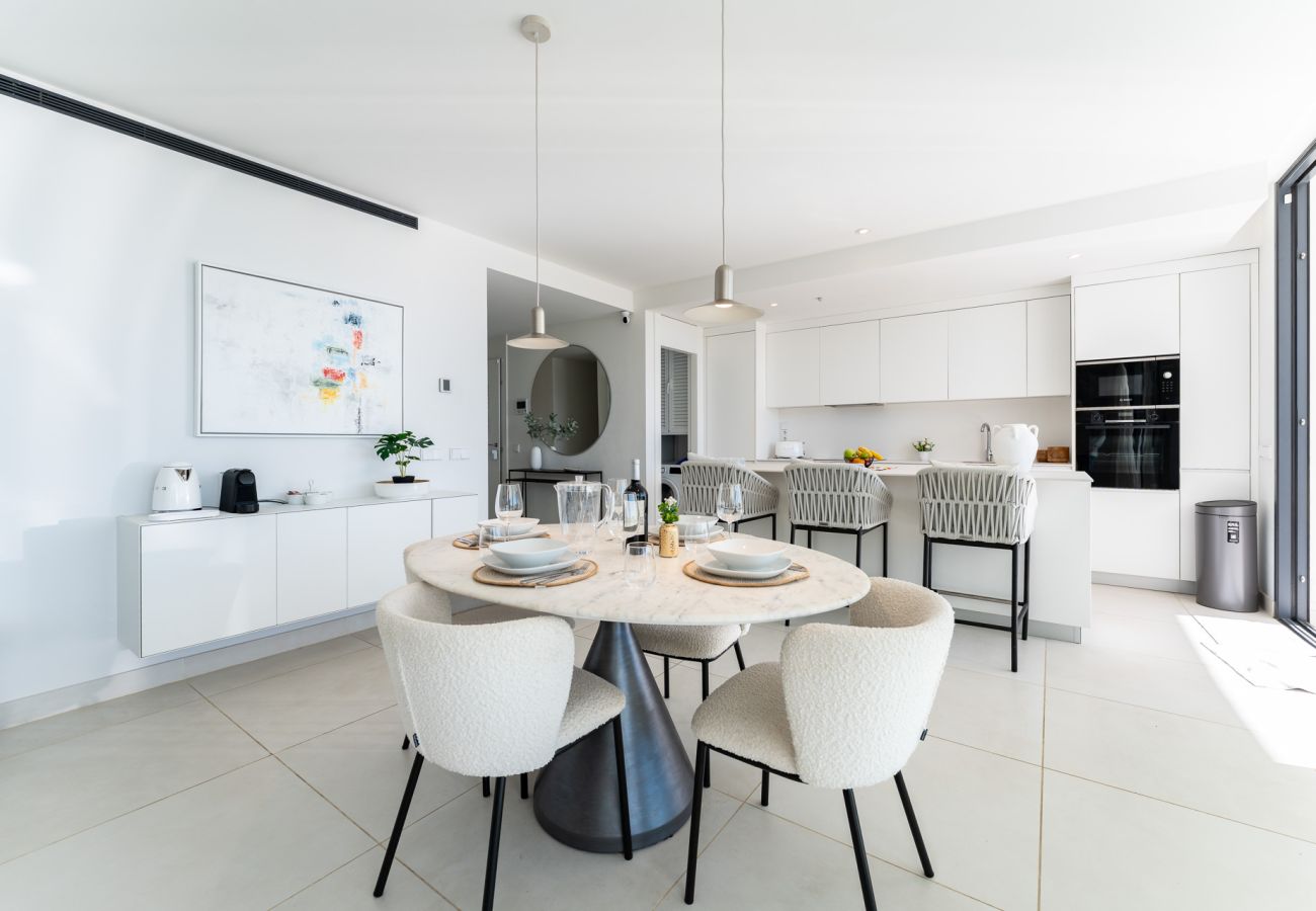 Appartamento a Fuengirola - MalagaSuite Higueron West Luxury & Private Pool