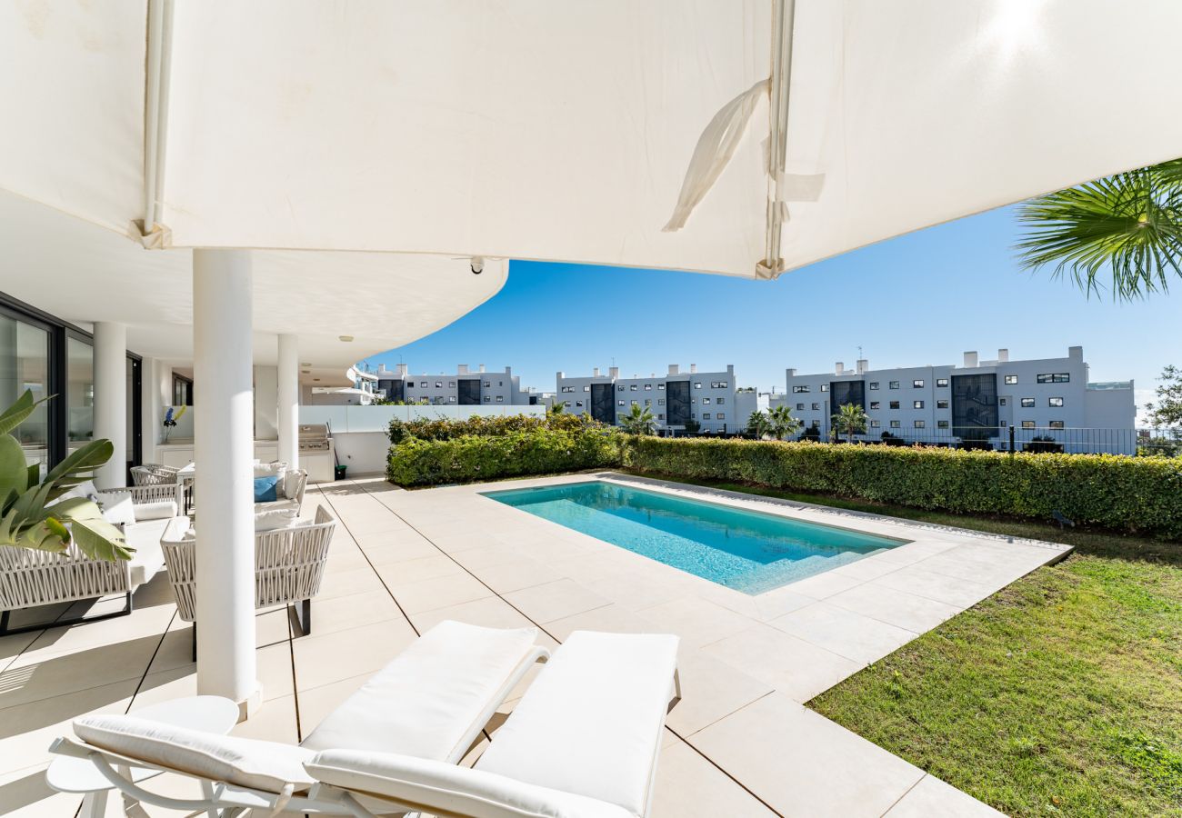 Appartamento a Fuengirola - MalagaSuite Higueron West Luxury & Private Pool