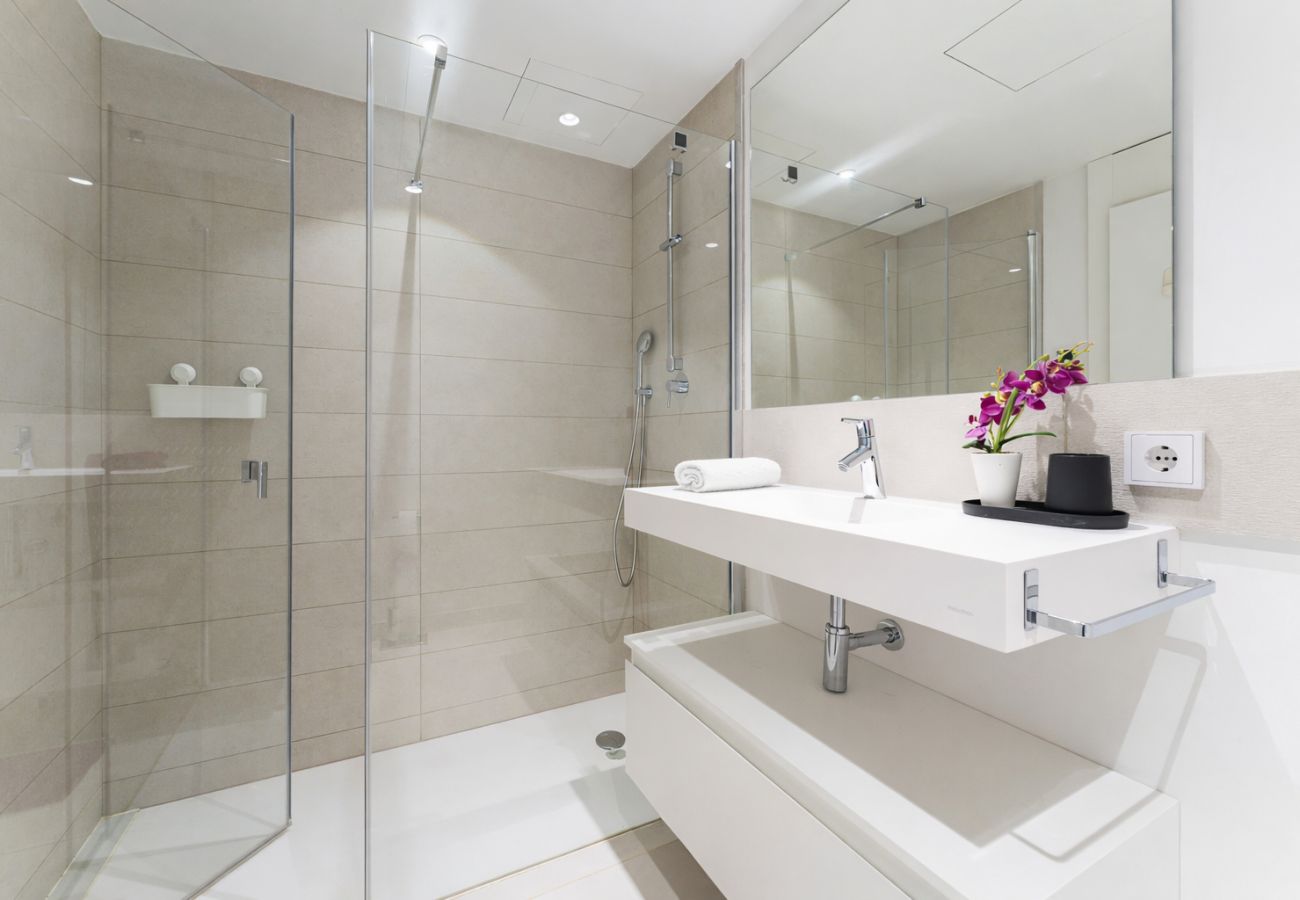 Appartamento a Fuengirola - MalagaSuite Higueron West Luxury & Private Pool