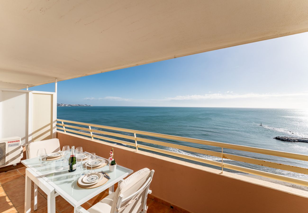 Appartamento a Fuengirola - Malagasuite Stella Maris Front beach