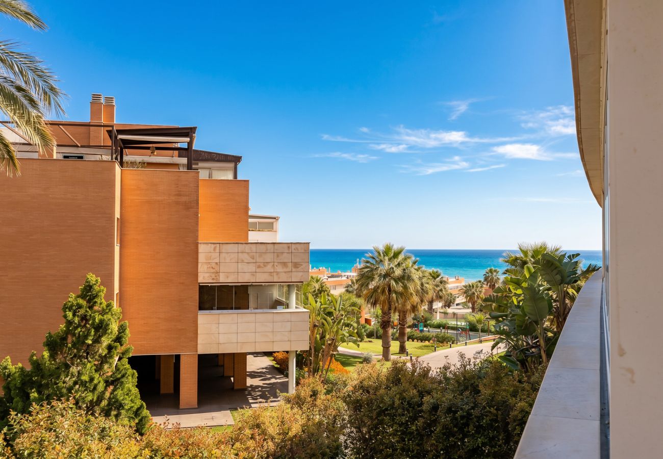Appartamento a Torremolinos - MalagaSuite Pinillo Pool & Parking