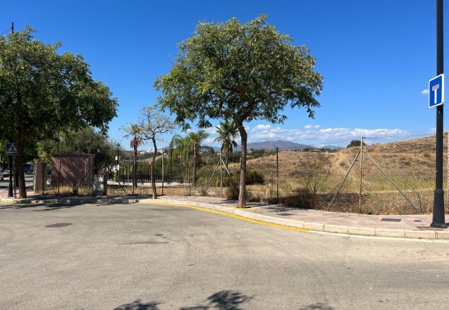 Parcella a Fuengirola - Parcela Comercial Los Pacos