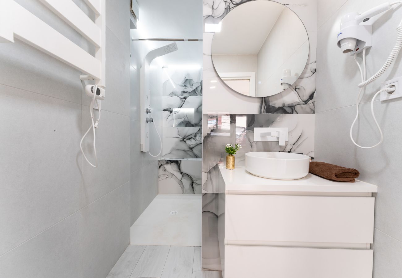 公寓 在 Málaga - MalagaSuite CozyNest Center