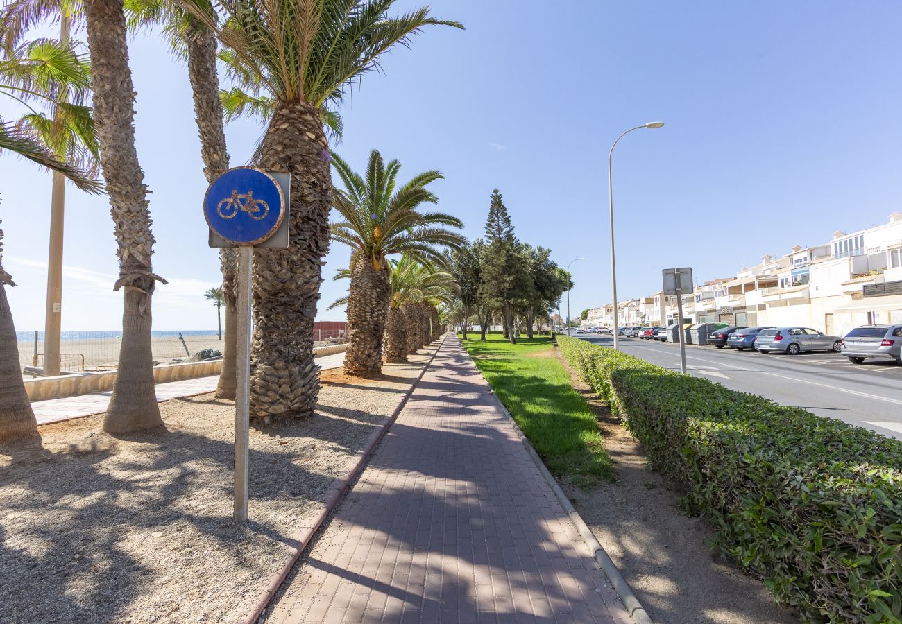 公寓 在 Roquetas de Mar - AlmeriaSuite Sabinar Beach