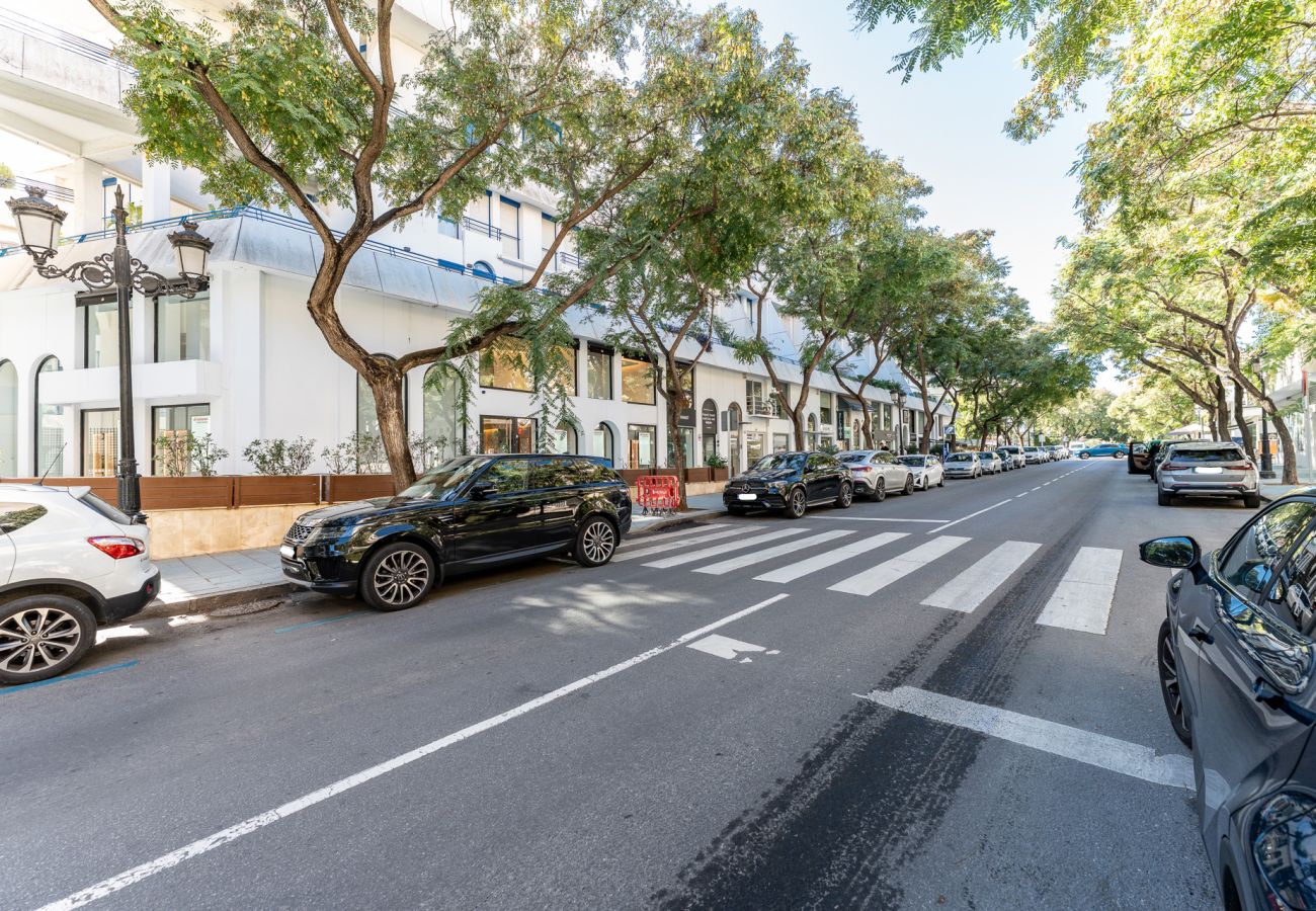 公寓 在 Marbella - MalagaSuite Duplex Marbella with Parking