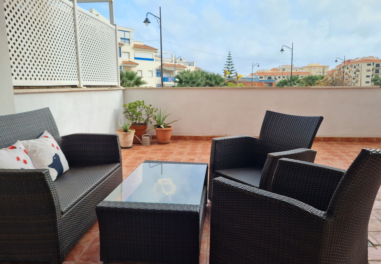 公寓 在 Estepona - MalagaSuite Estepona Sun & Terrace