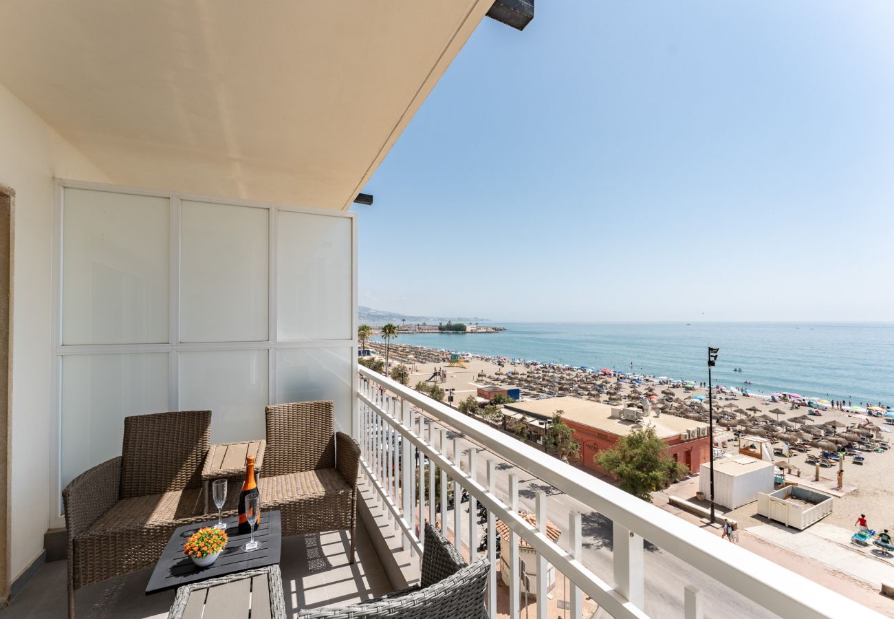 公寓 在 Fuengirola - MalagaSuite Frontline Beach Fuengirola